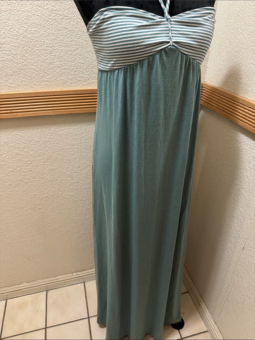 Mossimo Supply Co. Sage Green Strapless Halter Maxi Dress Size S - Picture 4 of 8